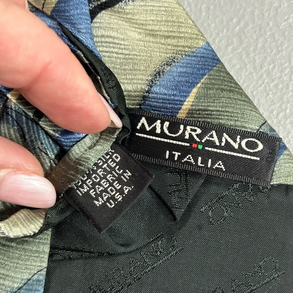 Murano Men’s Black, Gray,‎ Blue Abstract Wave Silk Tie